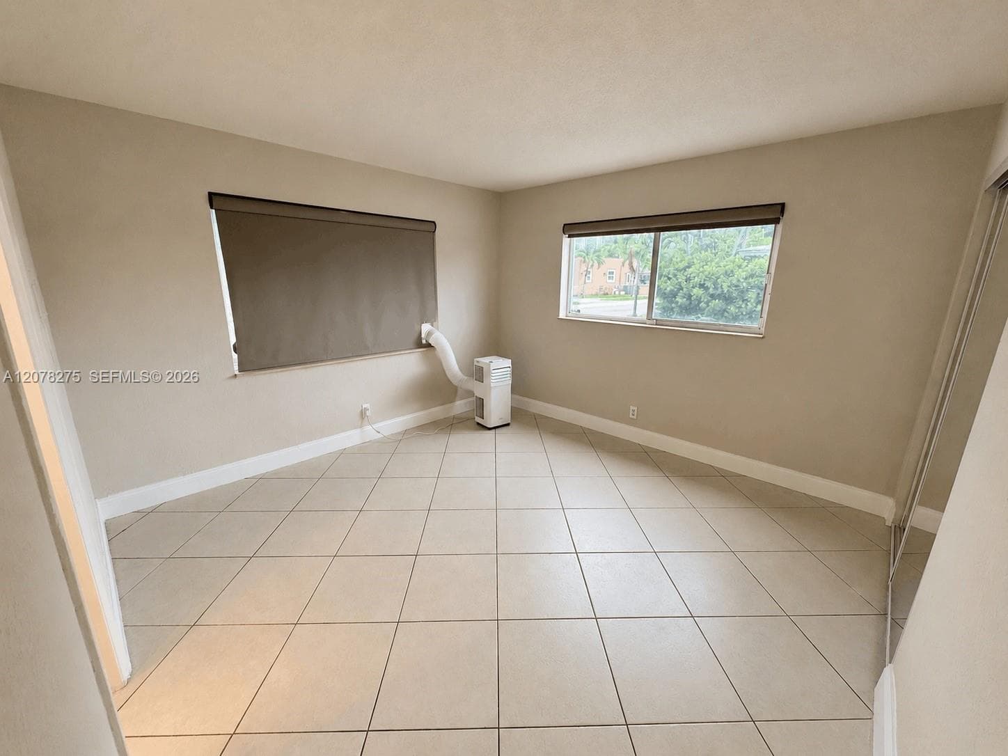 BONNIE VILLA APTS CO-OP · #4 in Hollywood - Photo 5