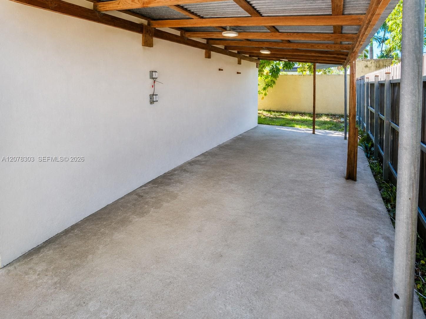 6450 SW 102nd Ave photo 16
