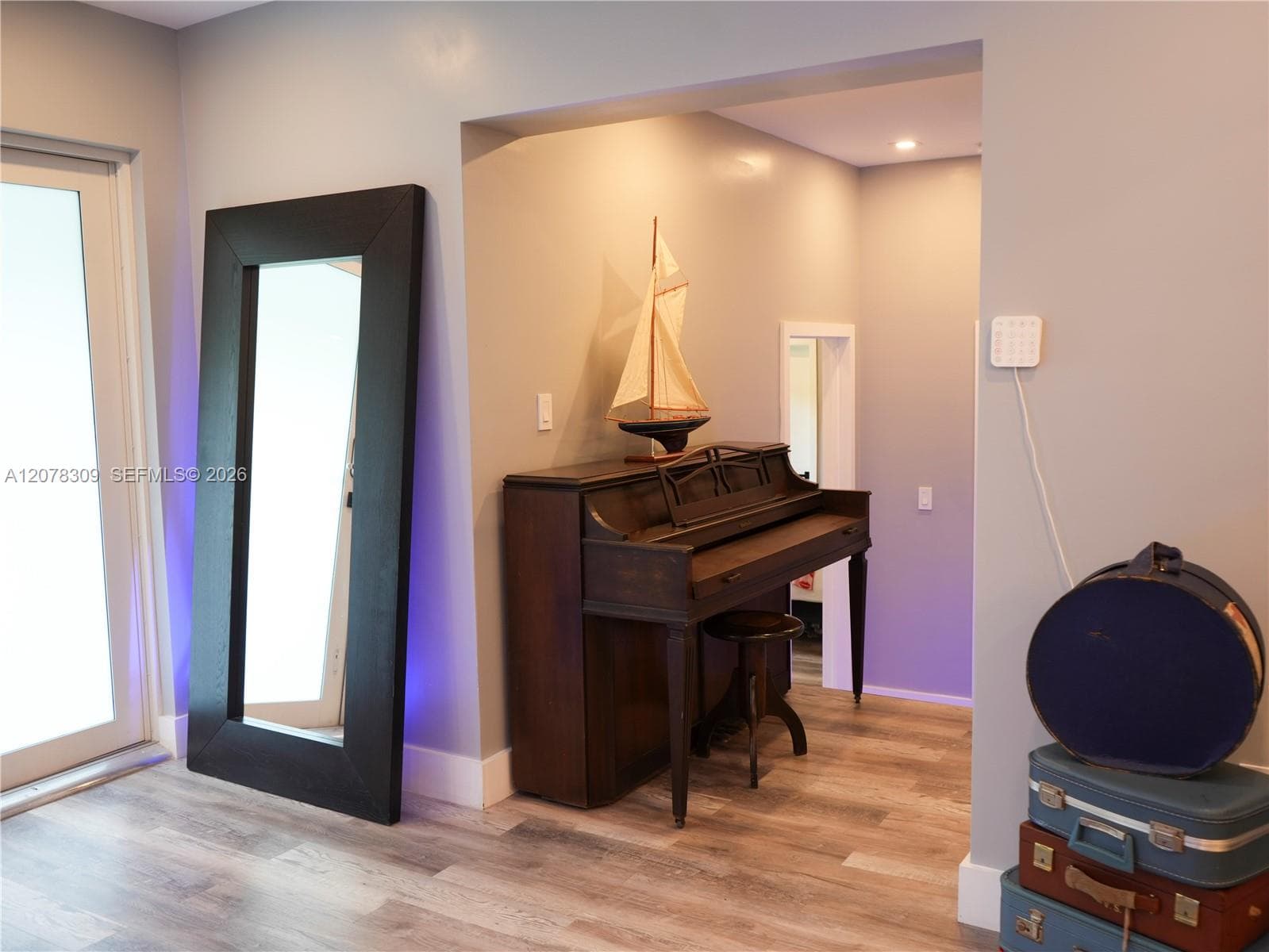 12015 NE 10 Av photo 10