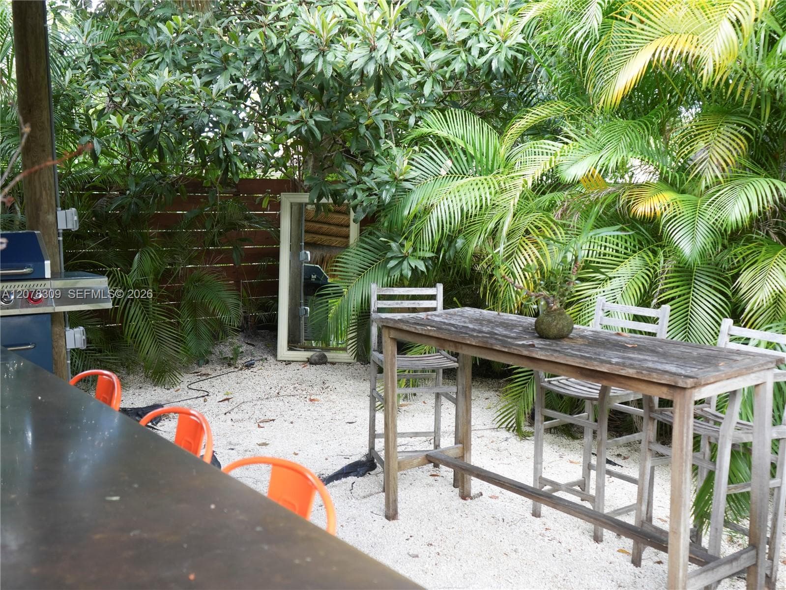 12015 NE 10 Av photo 35