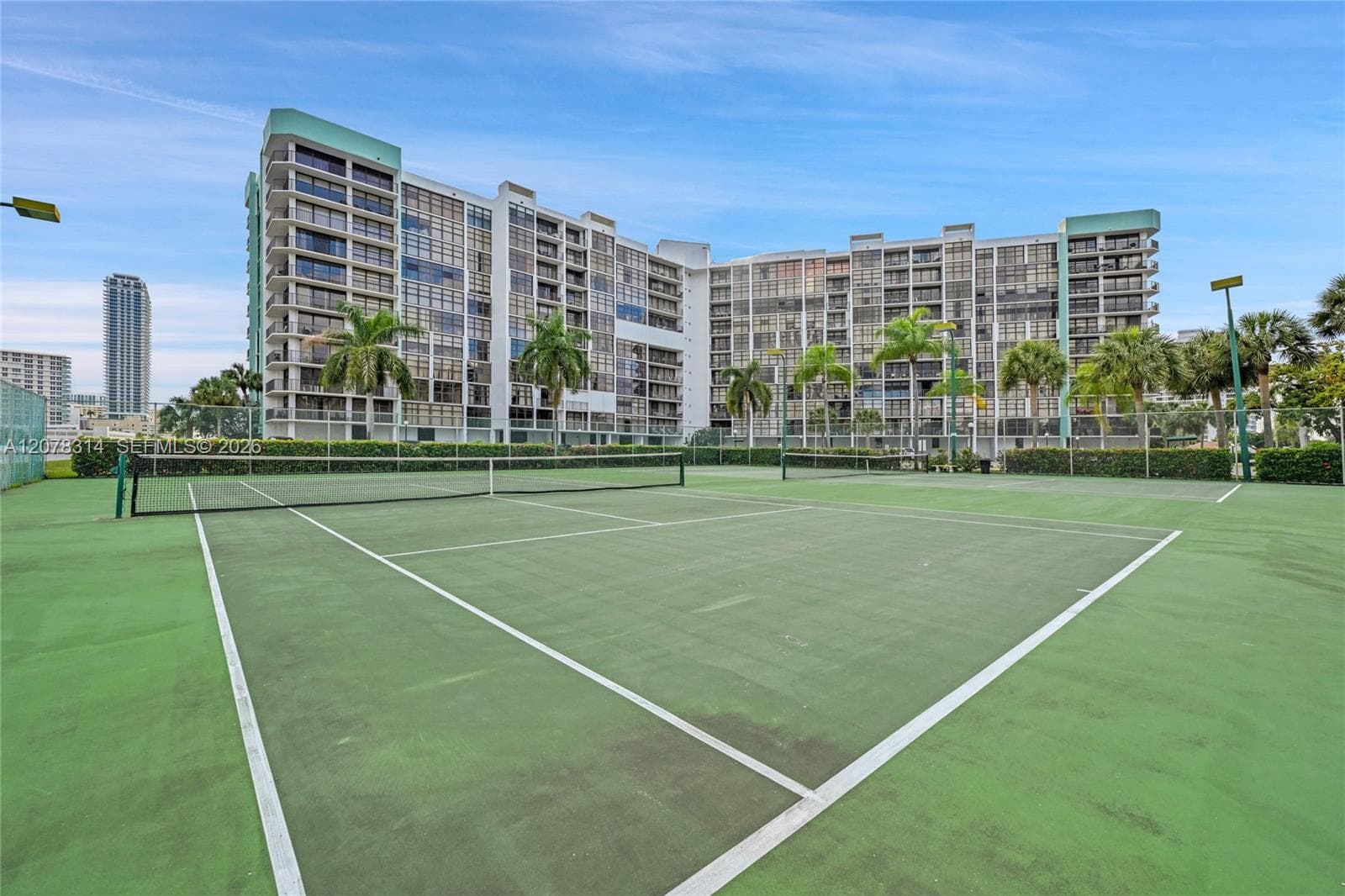TOWERS OF OCEANVIEW EAST · #605 in Hallandale Beach - Photo 27