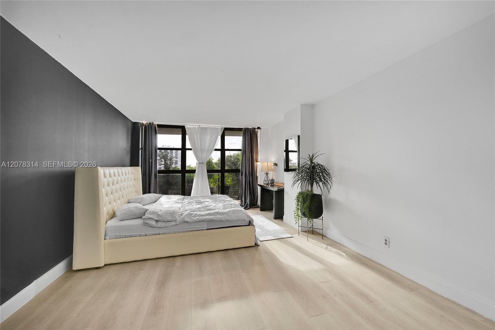 TOWERS OF OCEANVIEW EAST · #605 in Hallandale Beach - Photo 8