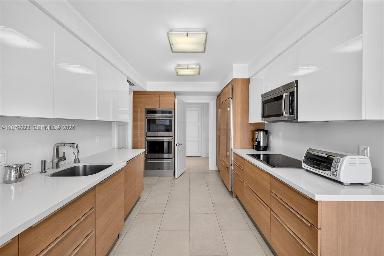 TowerHouse Condo · #702 in Miami Beach - Photo 23