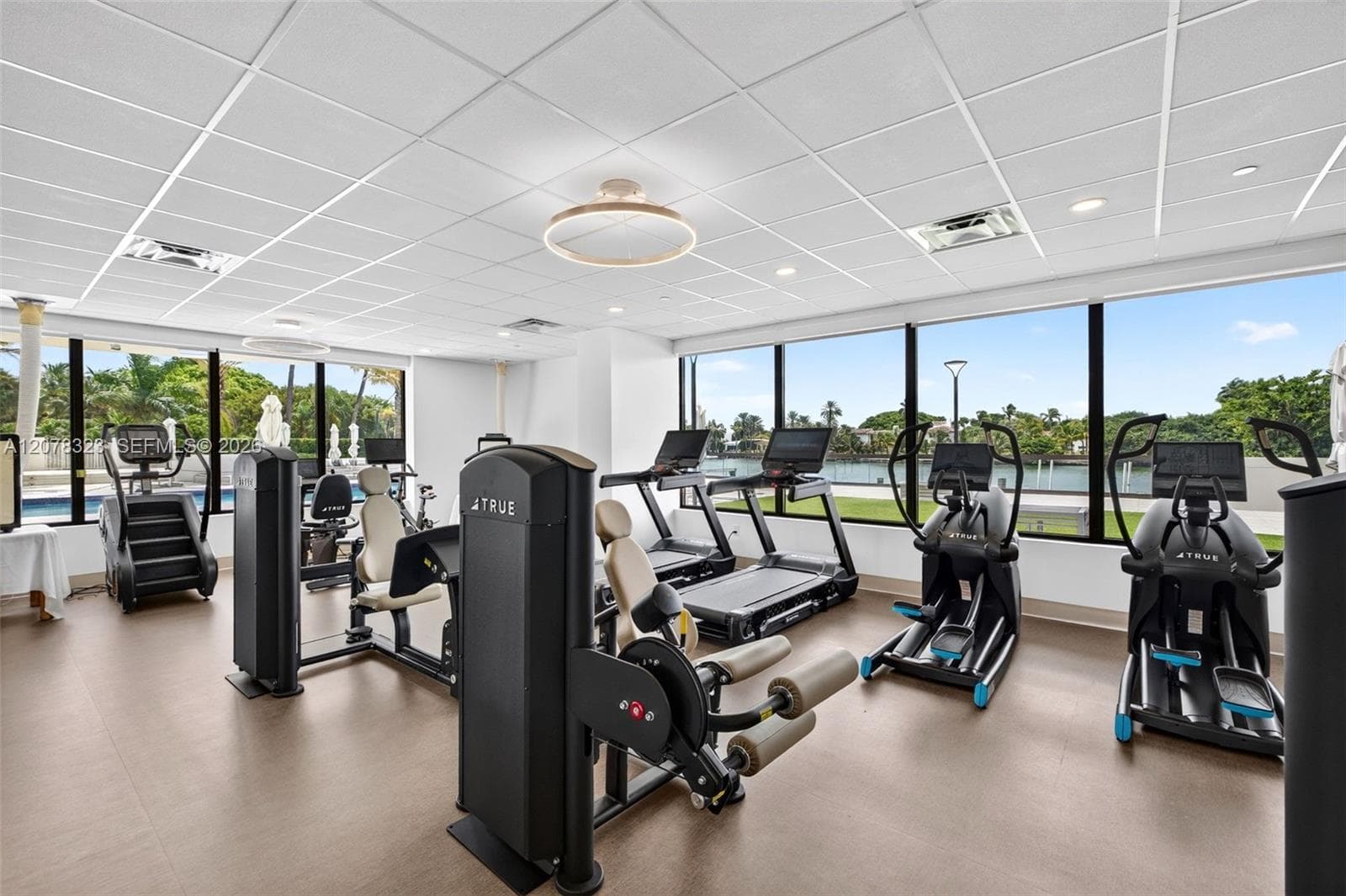 TowerHouse Condo · #702 in Miami Beach - Photo 47