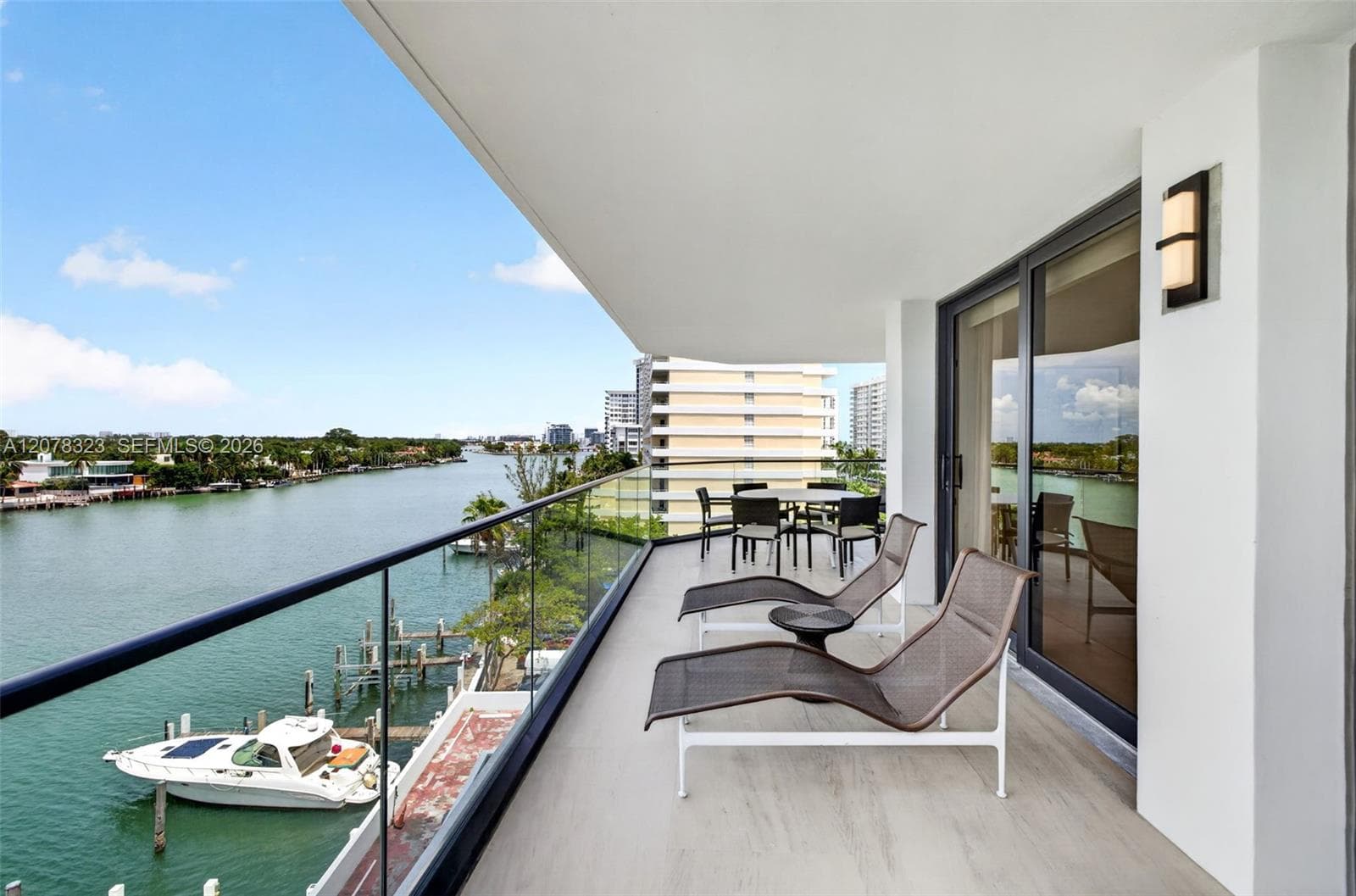 TowerHouse Condo · #702 in Miami Beach - Photo 12