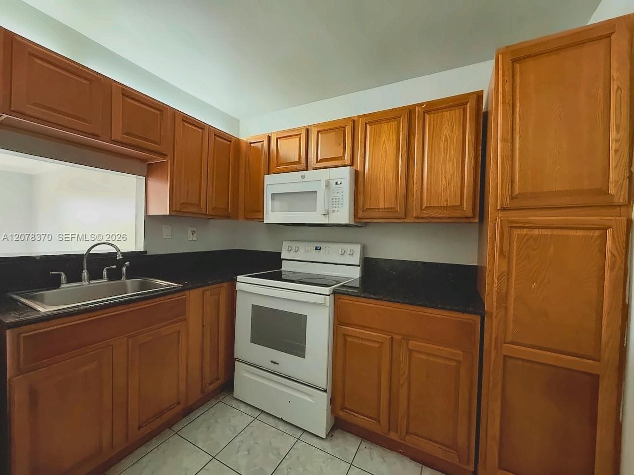 CAPRI GARDENS CONDO · #A419 in North Miami - Photo 4