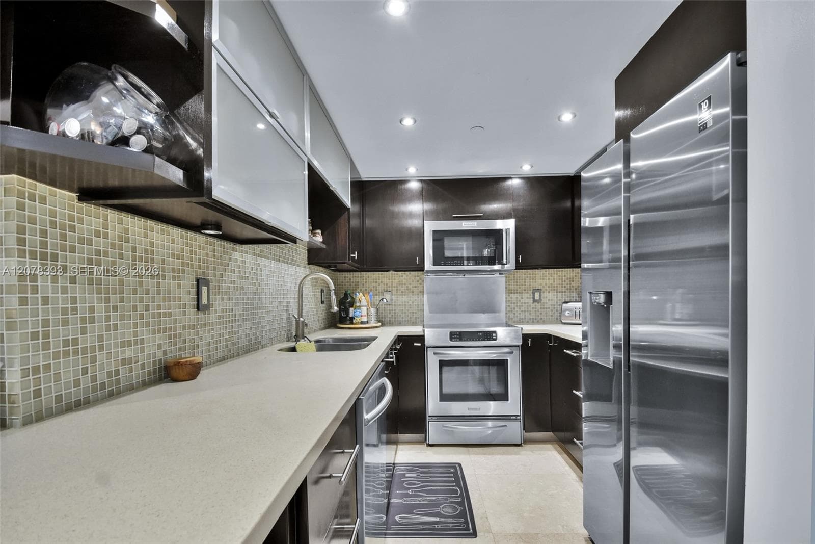 THE RIVIERA CONDO · #1711 in Miami Beach - Photo 9