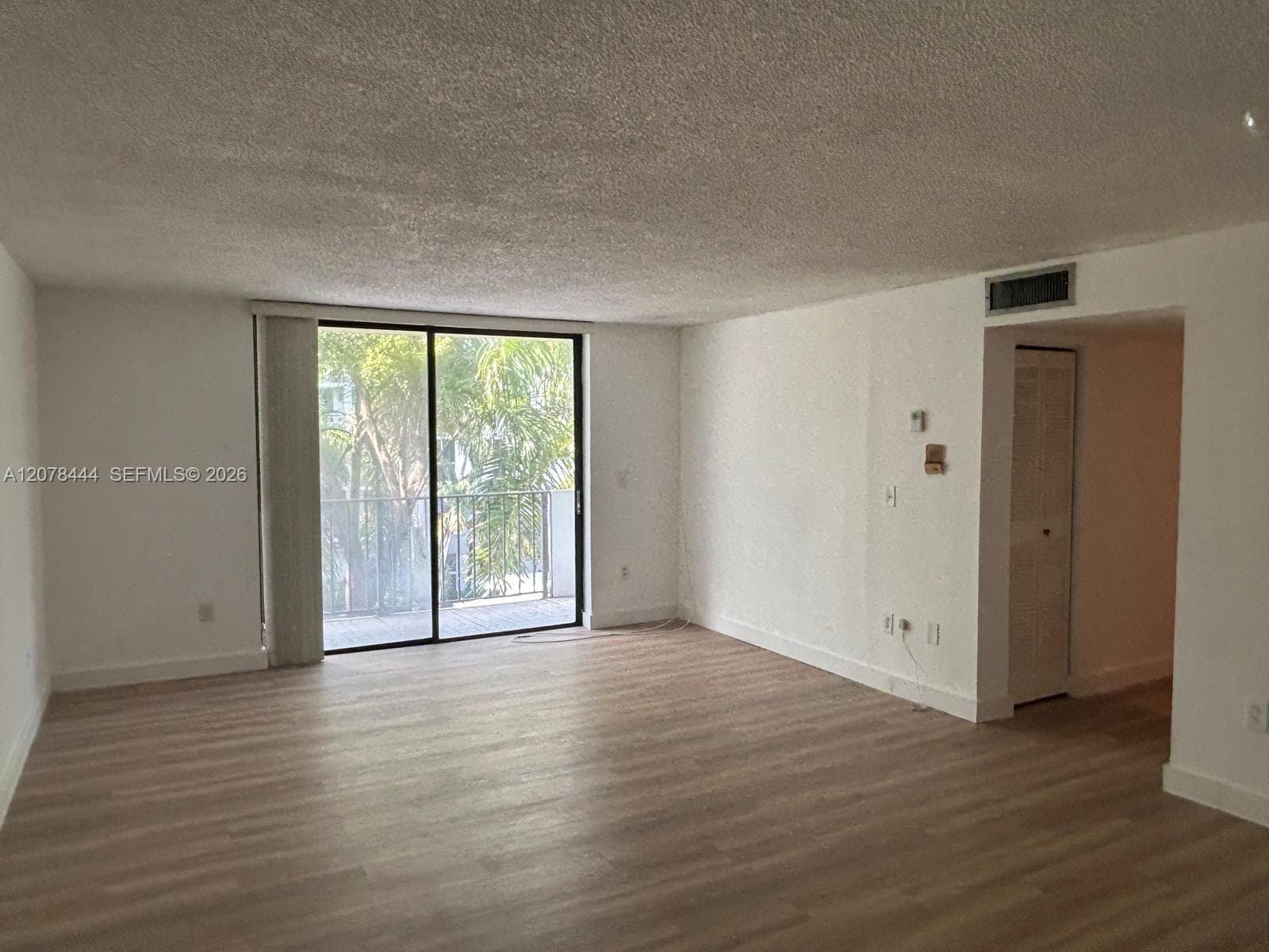BAYVIEW GARDENS CONDO · #405 in Miami Beach - Photo 3