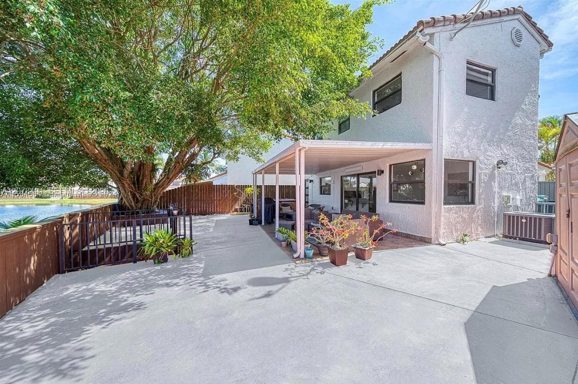 13267 SW 9th Ln photo 1