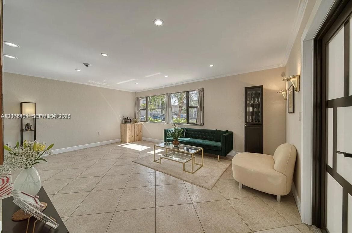 13267 SW 9th Ln photo 5