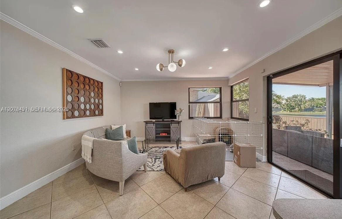 13267 SW 9th Ln photo 10