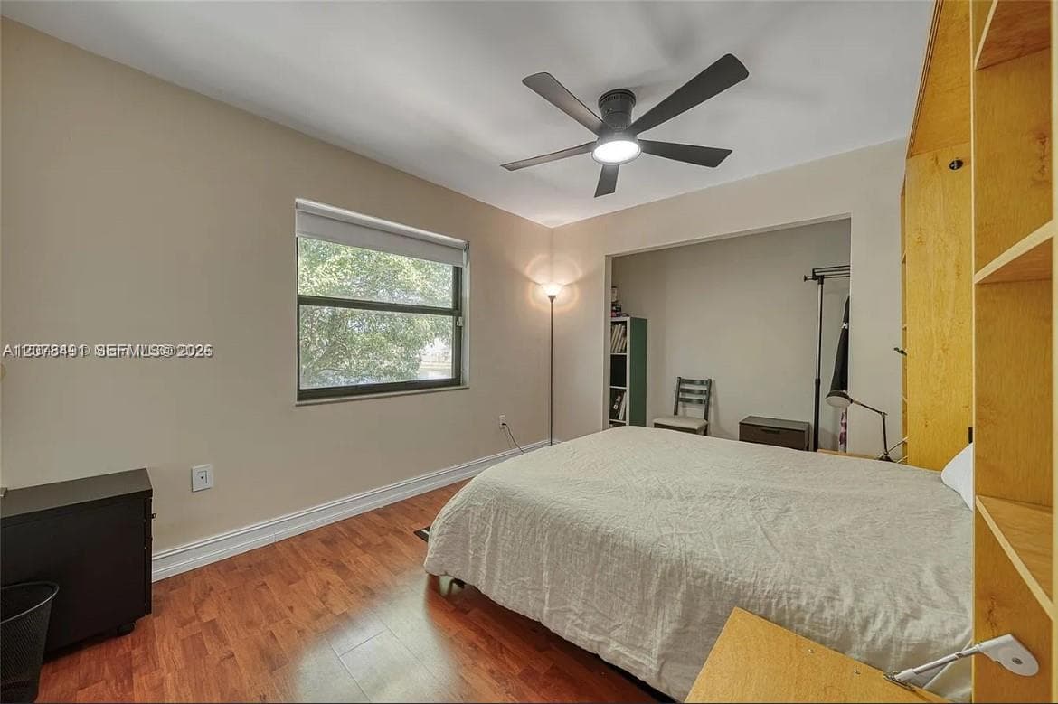 13267 SW 9th Ln photo 25