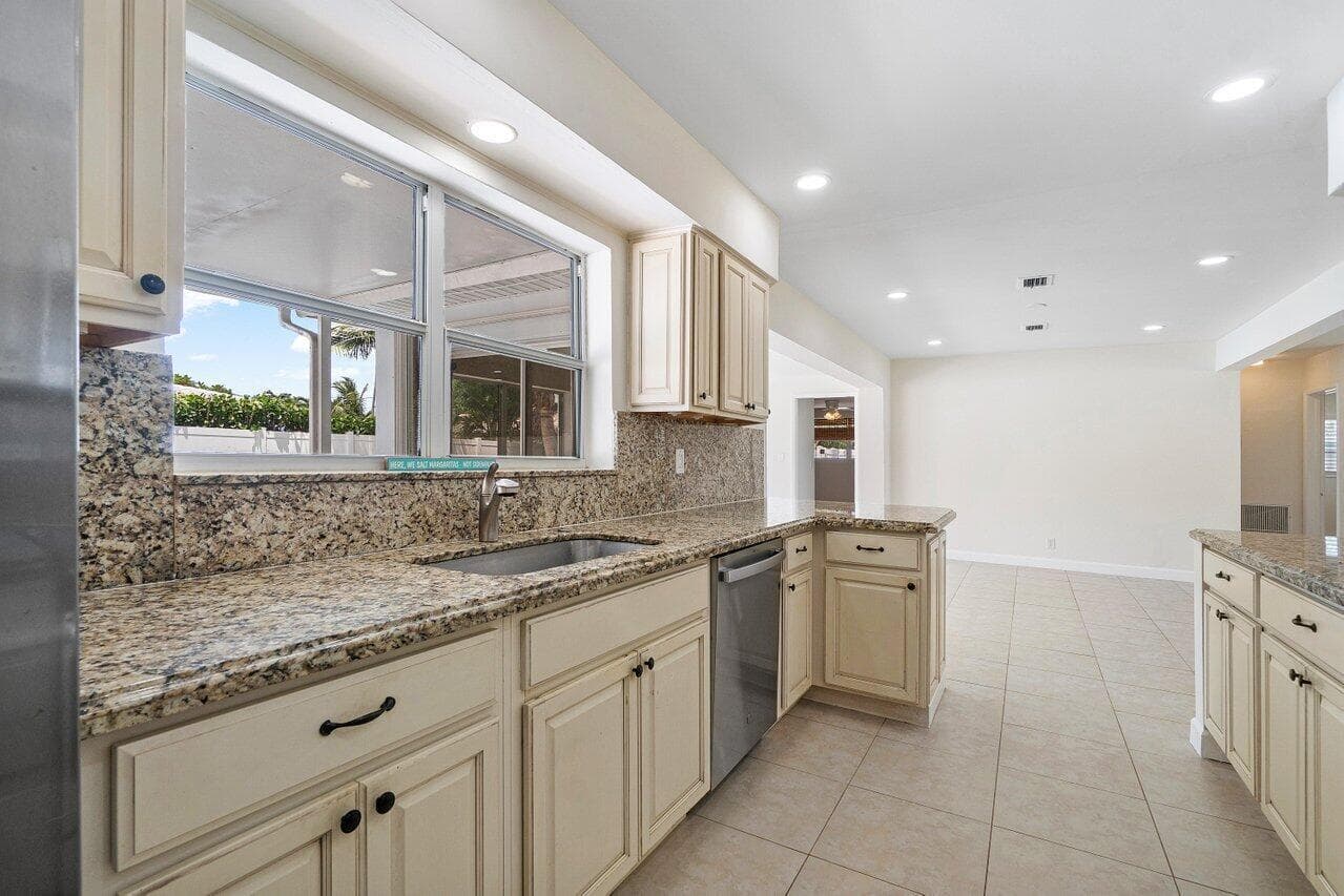 401 NE 24th Street, Boca Raton (16)