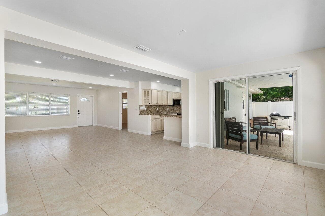 401 NE 24th Street, Boca Raton (9)