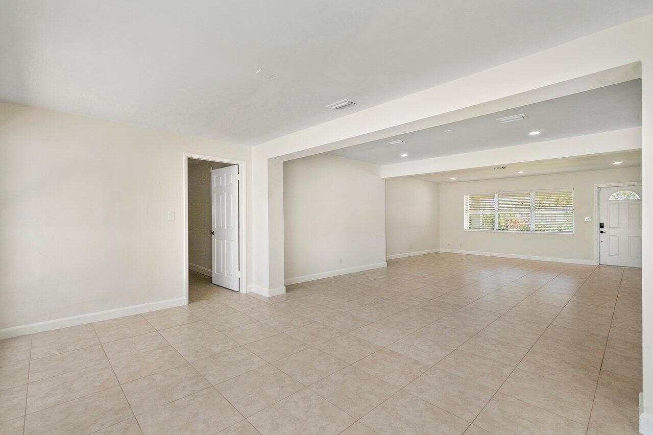 401 NE 24th Street, Boca Raton (7)