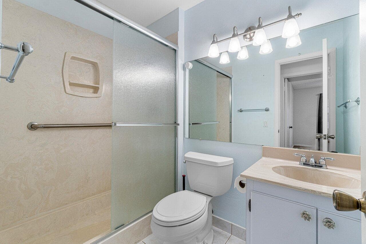 017-120CypressClubDrive-Unit231-PompanoB