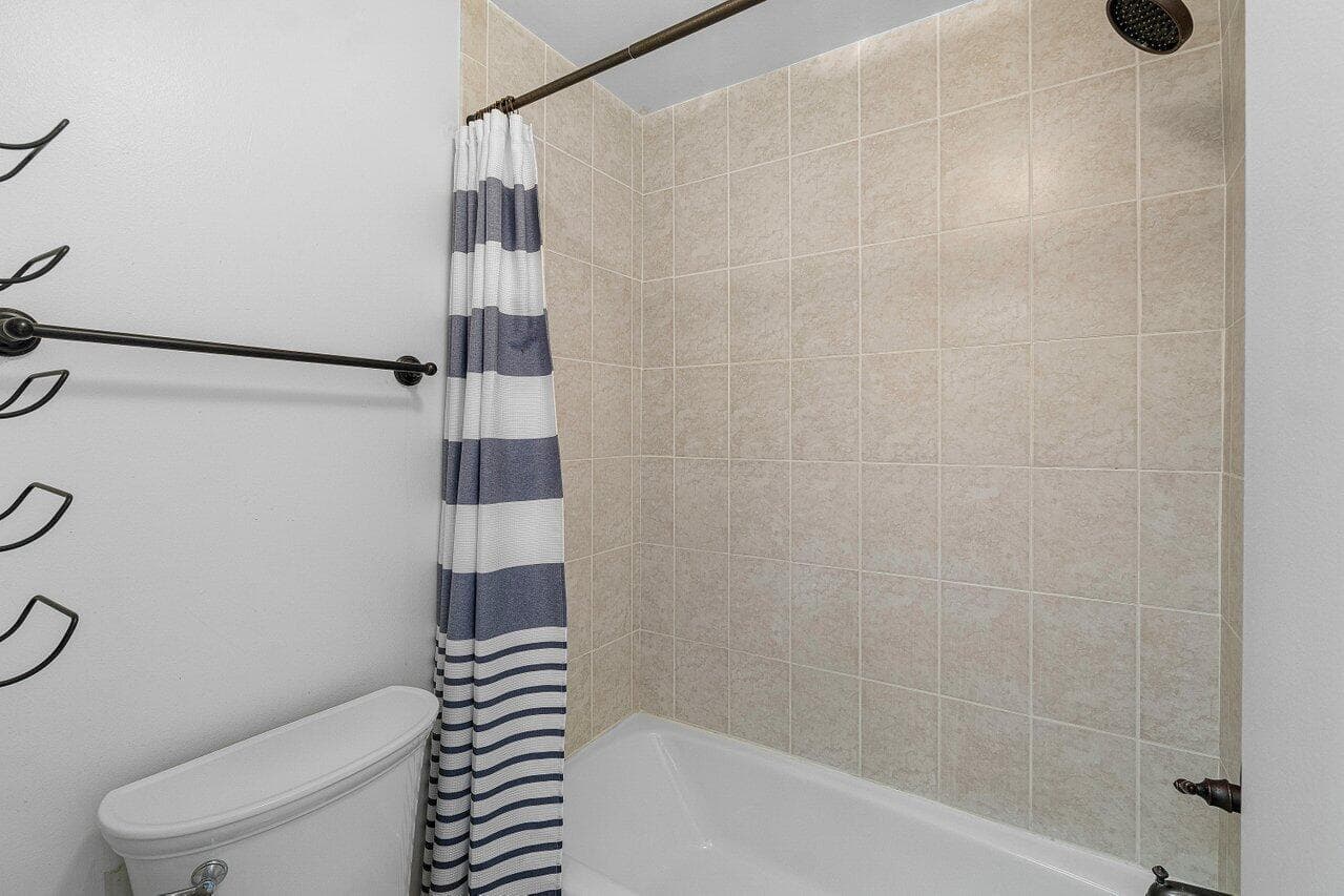 025-120CypressClubDrive-Unit231-PompanoB