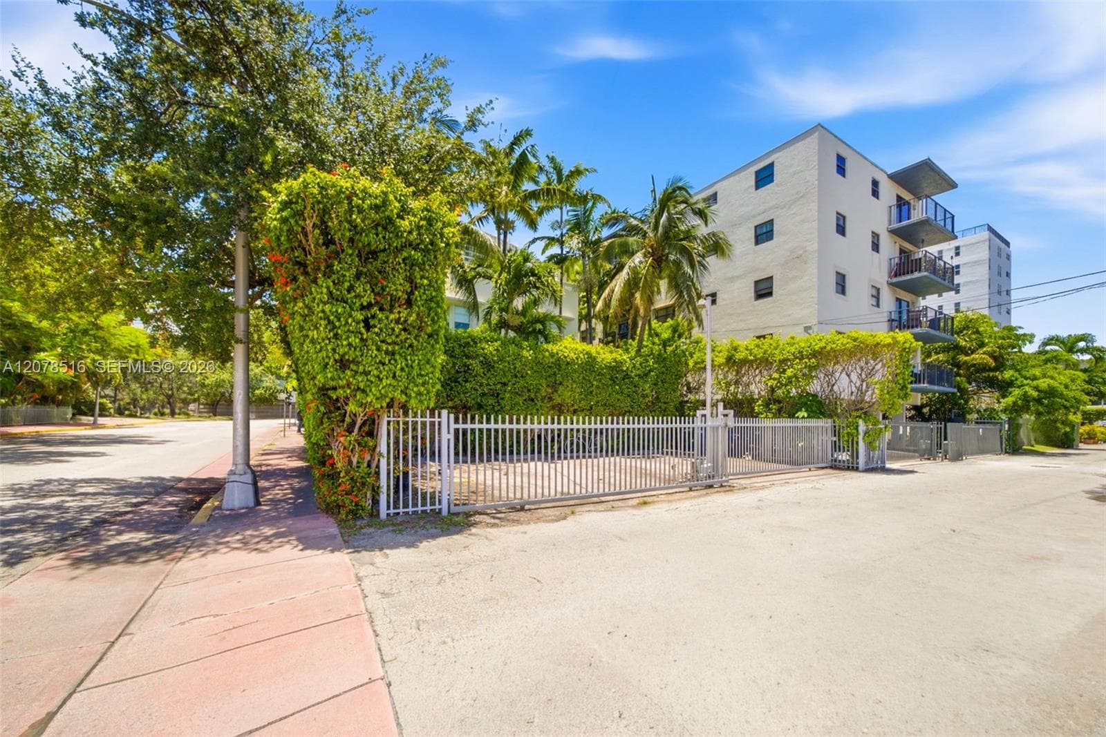 THE DORILTON CONDO · #4 in Miami Beach - Photo 13