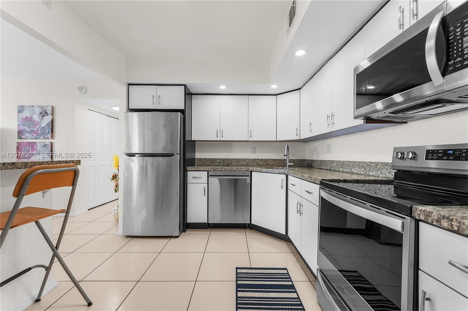 Bayview Towers Condo · #B605 in North Miami - Photo 17