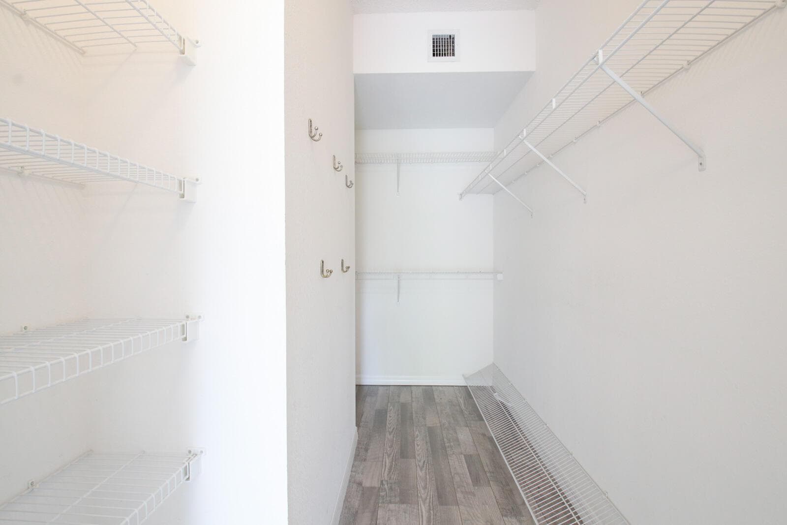 2801 Sarento Pl PBG LR-10