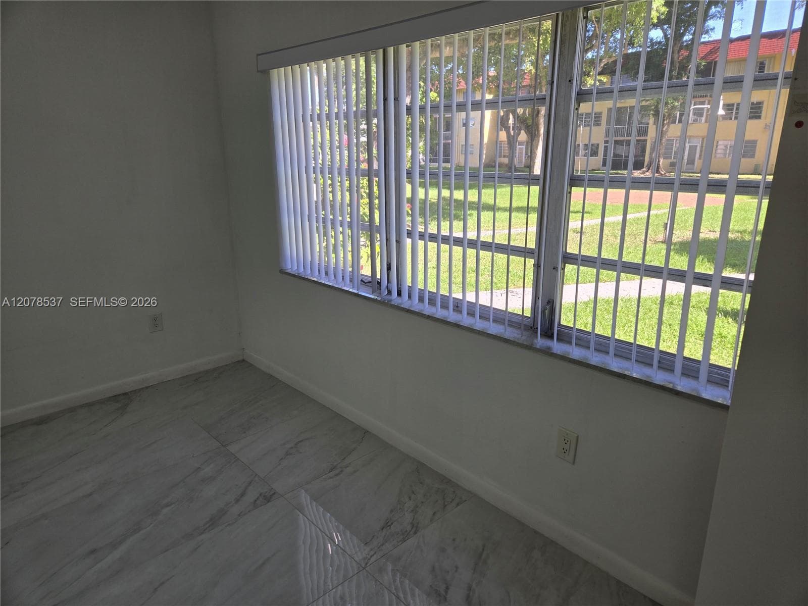FIRST HORIZONS CONDO · #105-B in Miami - Photo 9
