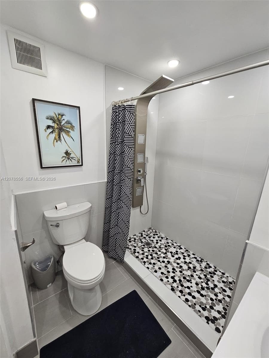 WATERVIEW CONDO APTS · #203 in Miami Beach - Photo 6