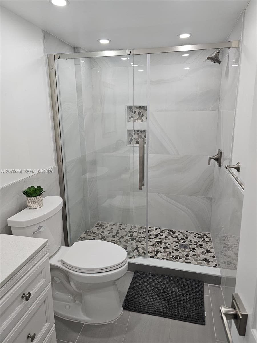 WATERVIEW CONDO APTS · #203 in Miami Beach - Photo 10