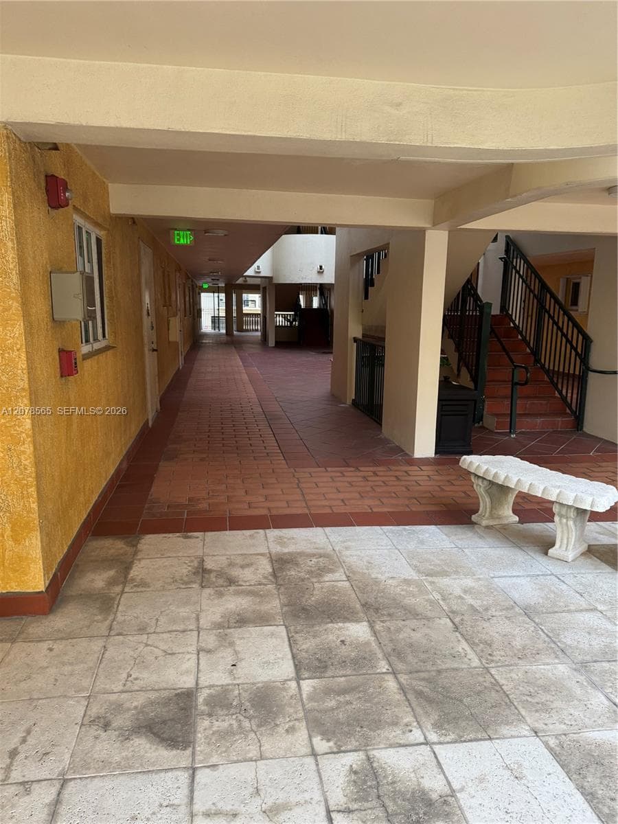 First floor walkway