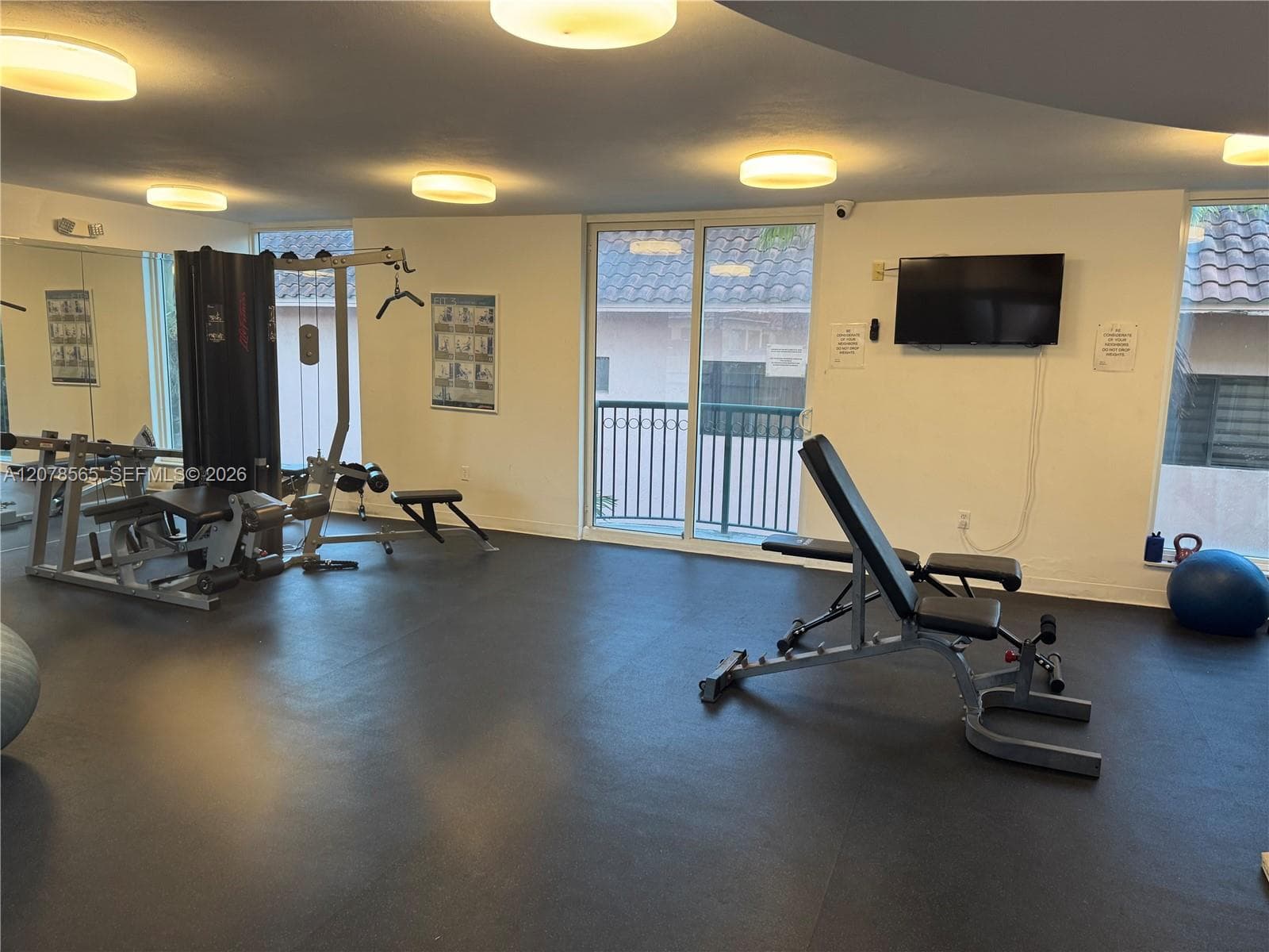 Gym on 4th and 5th floors