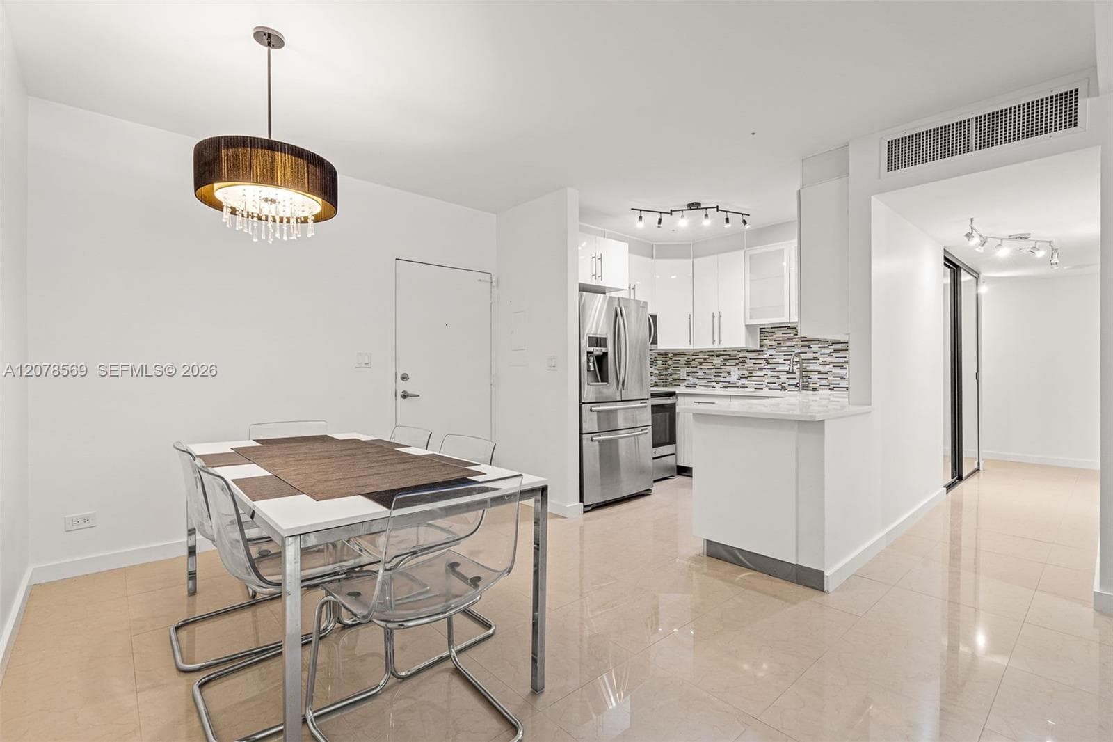 PARKVIEW POINT CONDO · #1R in Miami Beach - Photo 6