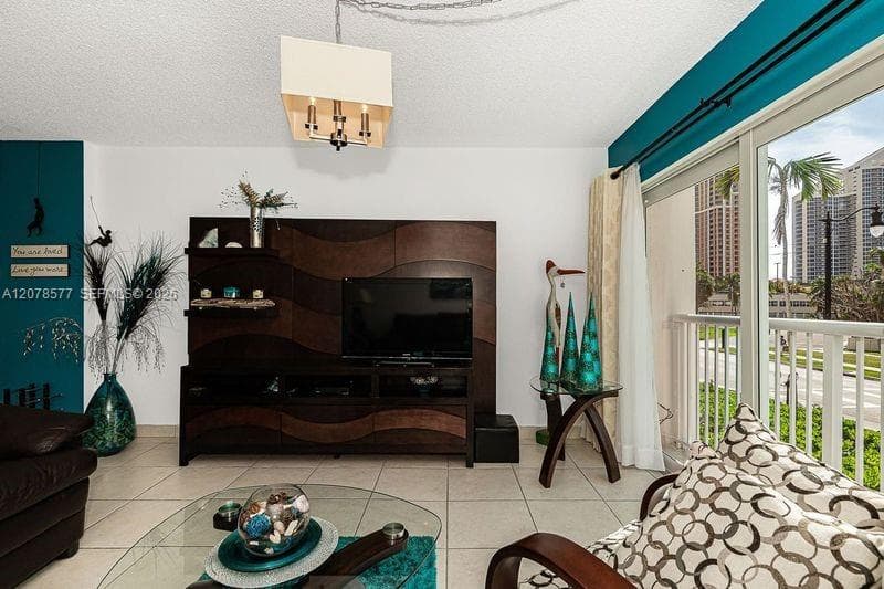 TOWNER ROYALE · #203 in Sunny Isles Beach - Photo 18