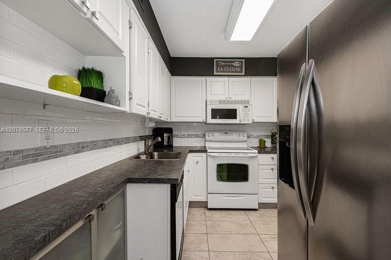 TOWNER ROYALE · #203 in Sunny Isles Beach - Photo 4