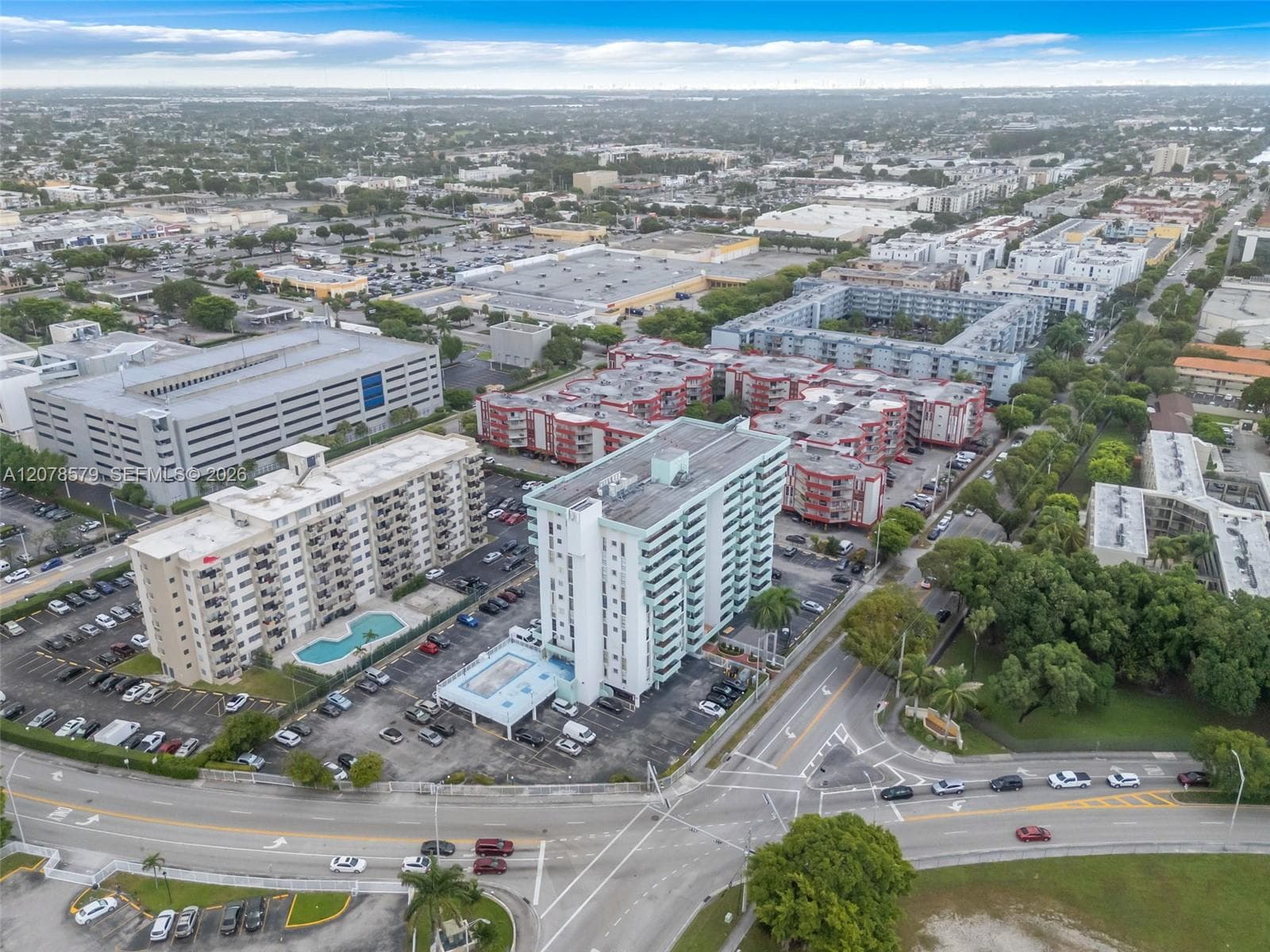 IMPERIAL TERRACES CONDO · #401 in Hialeah - Photo 32