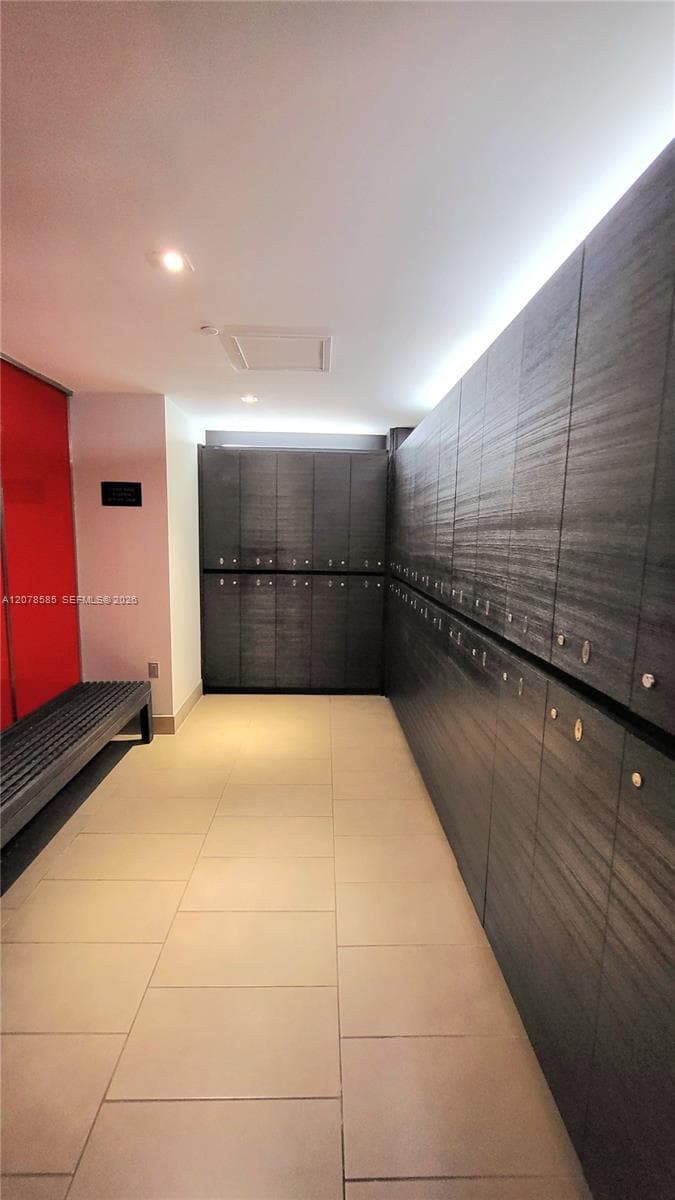 BEACH CLUB CONDO · #909 in Hallandale Beach - Photo 32