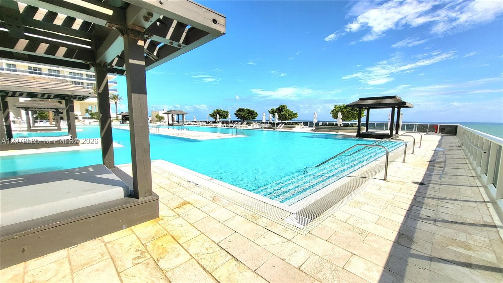 BEACH CLUB CONDO · #909 in Hallandale Beach - Photo 19