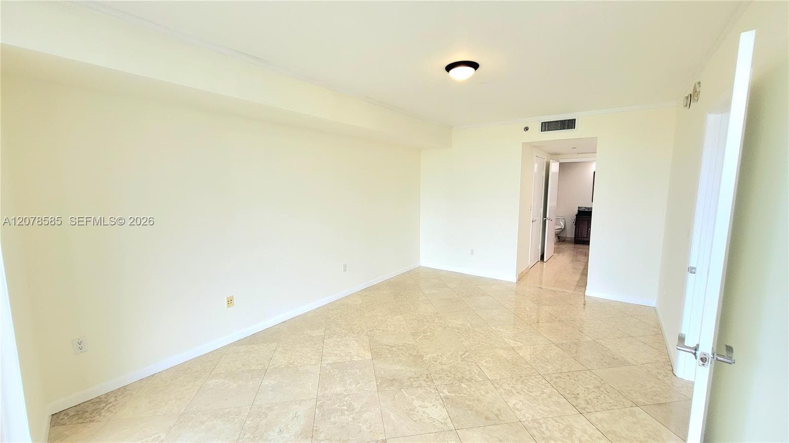 BEACH CLUB CONDO · #909 in Hallandale Beach - Photo 8