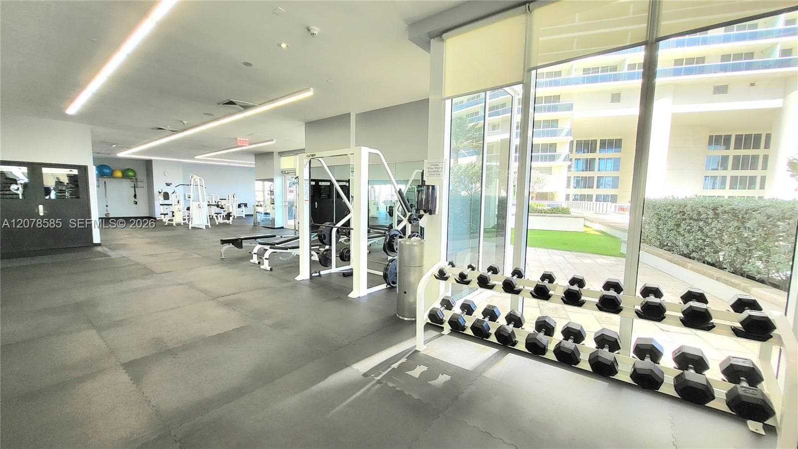 BEACH CLUB CONDO · #909 in Hallandale Beach - Photo 25