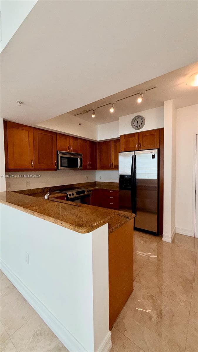 DUO CONDOMINIUM EAST · #1408E in Hallandale Beach - Photo 2