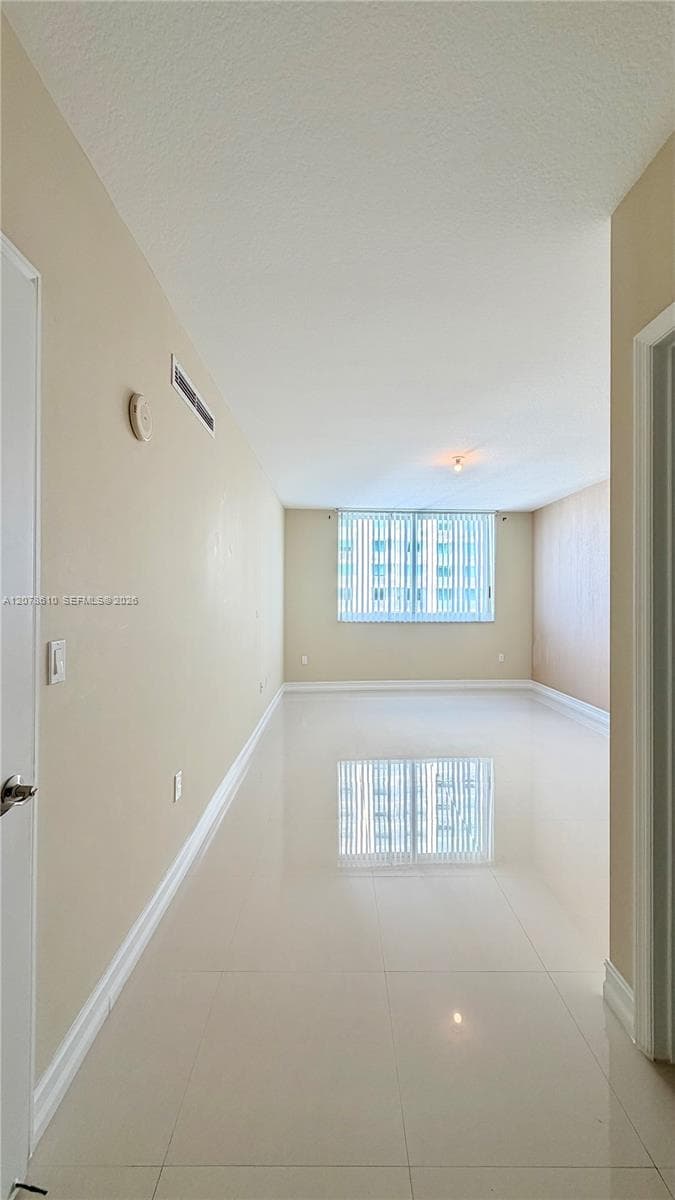 DUO CONDOMINIUM EAST · #1408E in Hallandale Beach - Photo 11