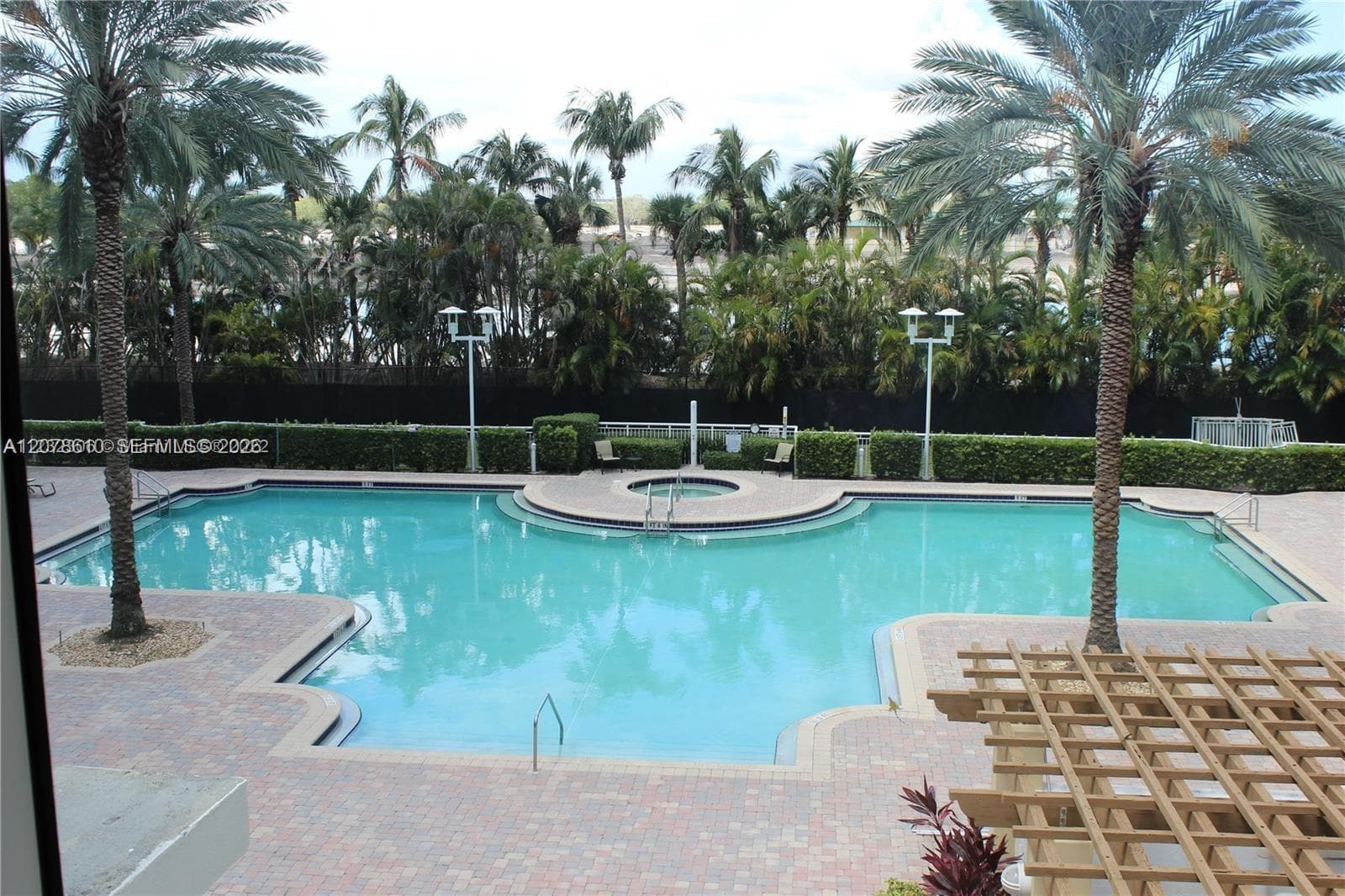 DUO CONDOMINIUM EAST · #1408E in Hallandale Beach - Photo 25