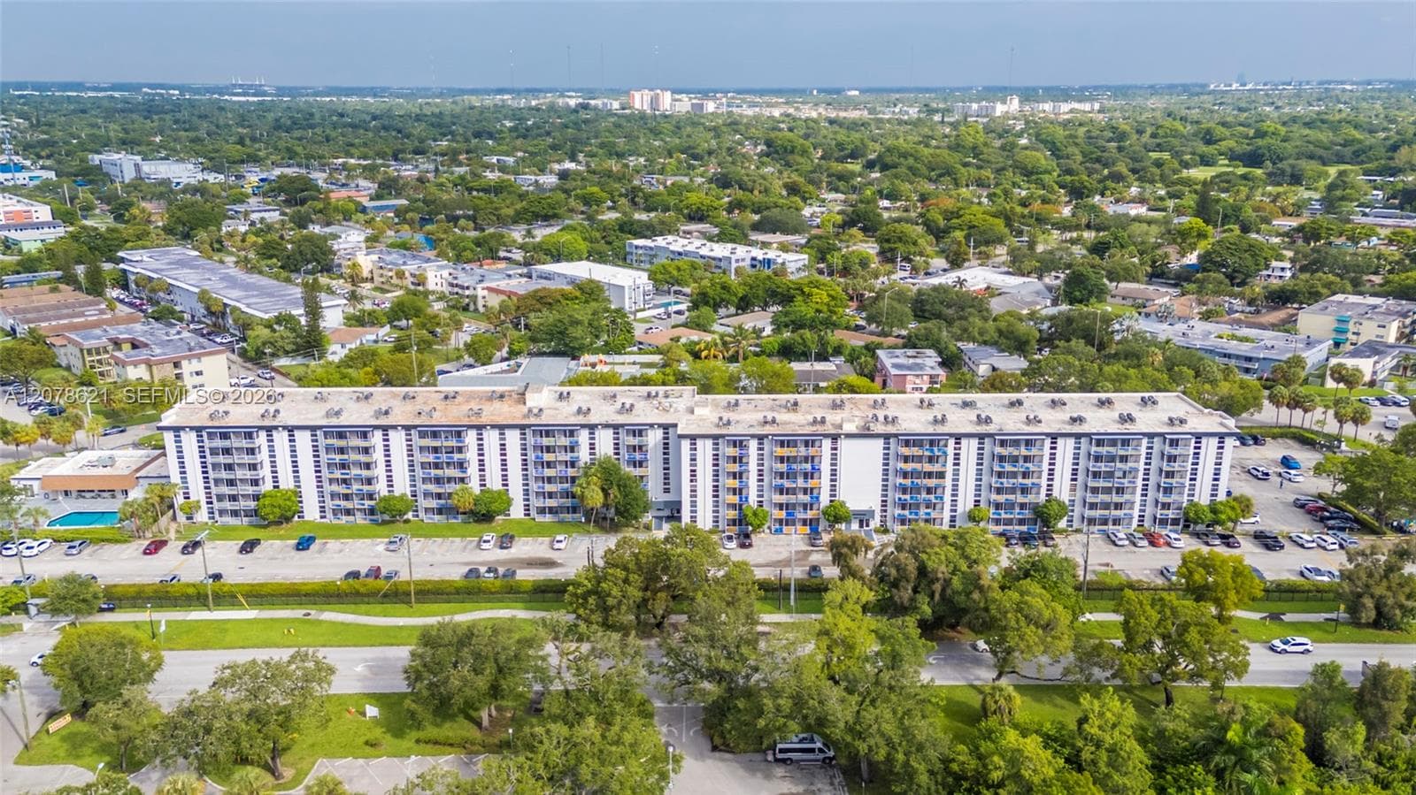 WOODSIDE APTS CONDO · #A626 in North Miami Beach - Photo 18