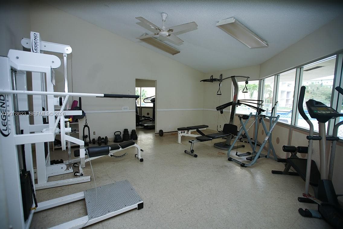 MEADOWBROOK TOWERS CONDO · #703 in Hallandale Beach - Photo 7