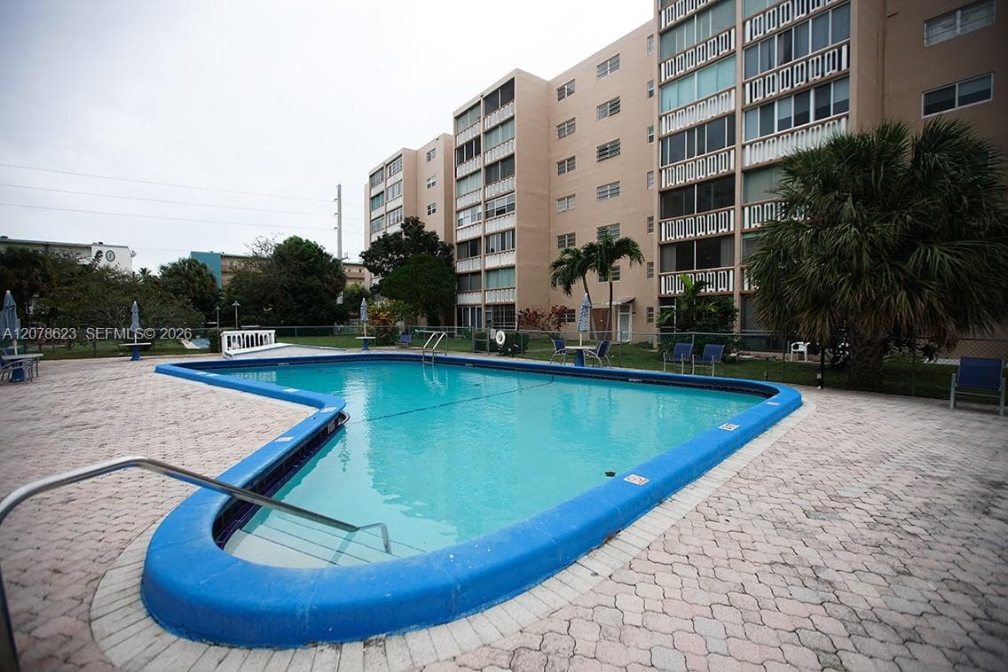 MEADOWBROOK TOWERS CONDO · #703 in Hallandale Beach - Photo 5