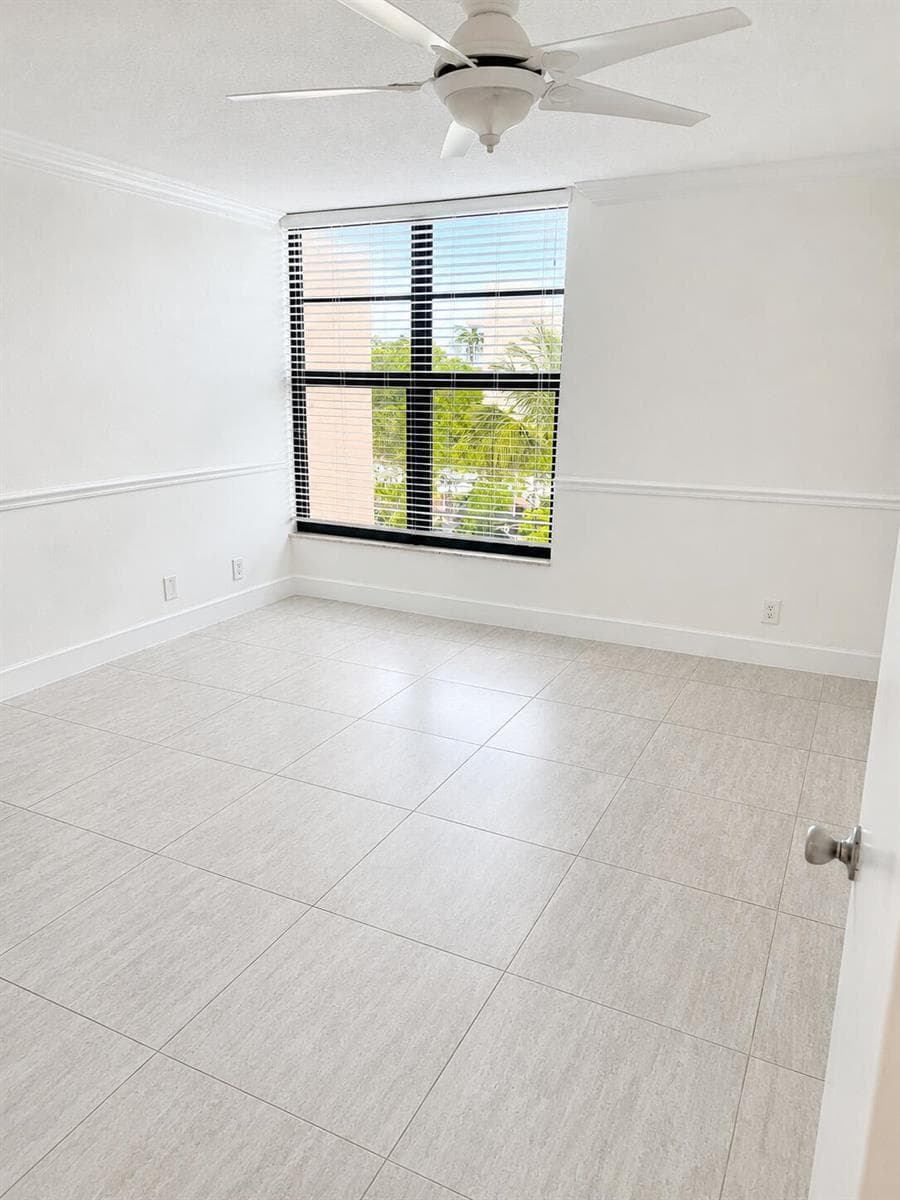 7 Royal Palm Way (14)