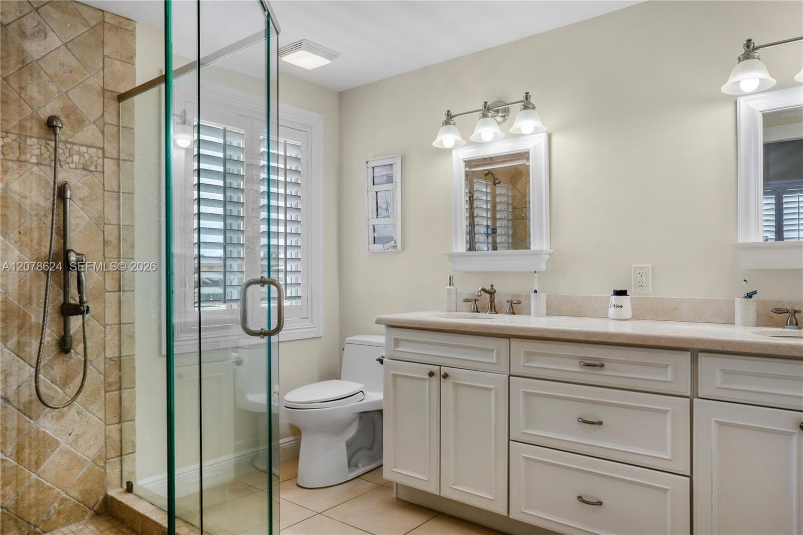 148 Giardino Dr photo 22