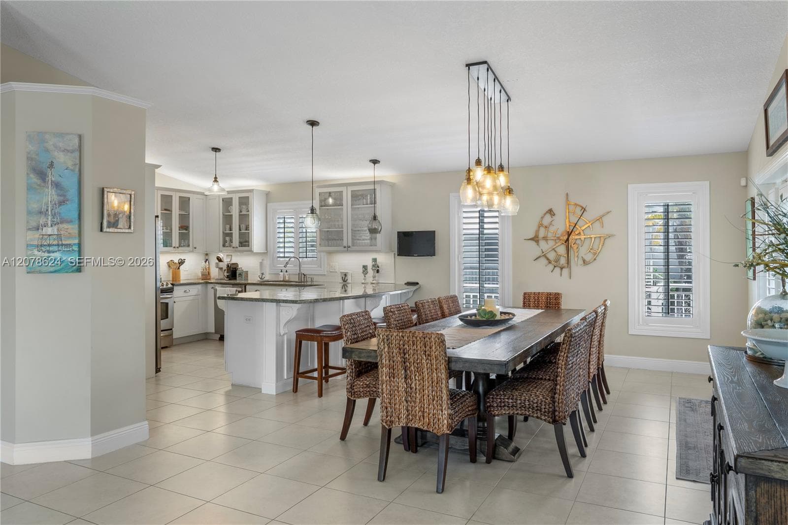 148 Giardino Dr photo 10