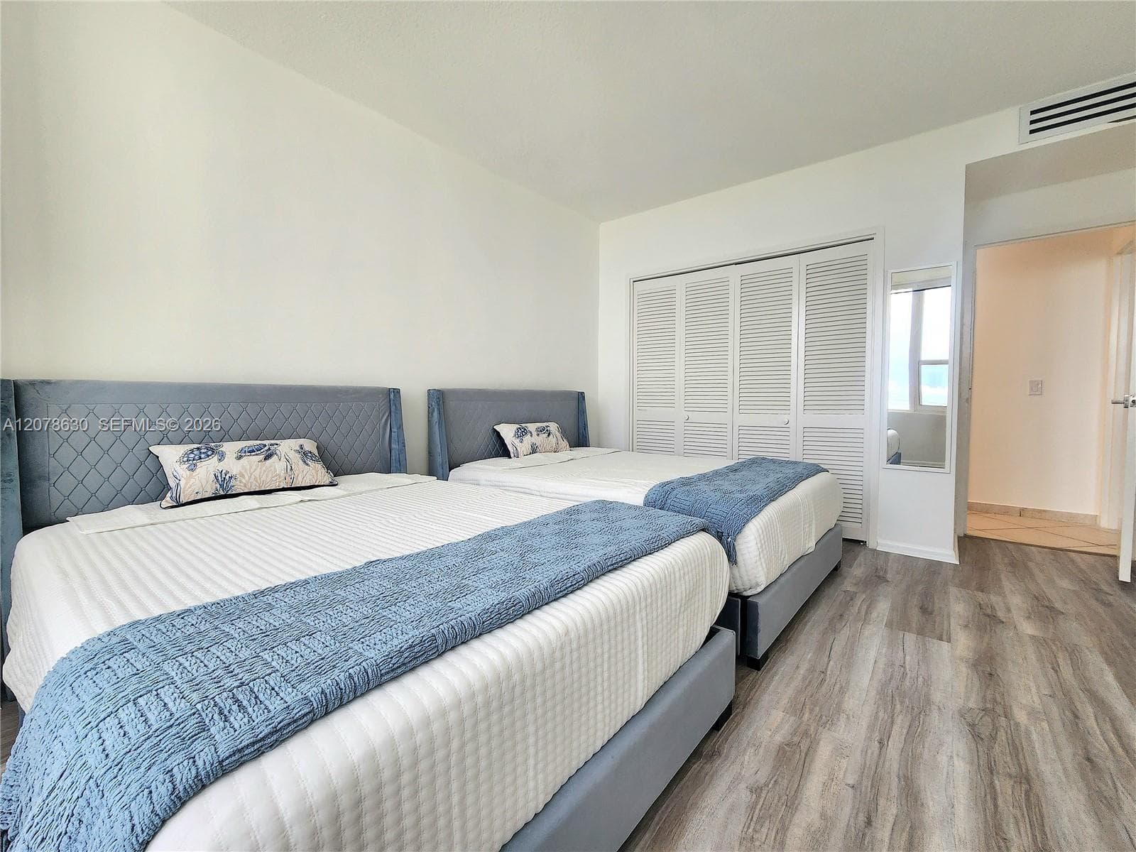 ALEXANDER TOWERS CONDO · #621 in Hollywood - Photo 17