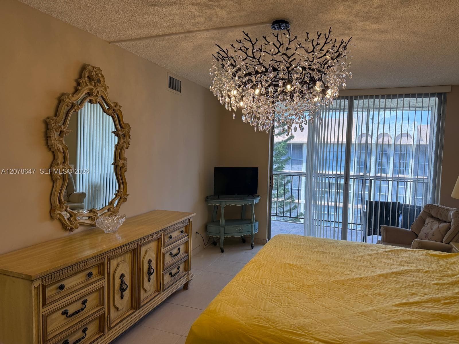 DESOTO PARK CONDO · #511 in Hallandale Beach - Photo 3