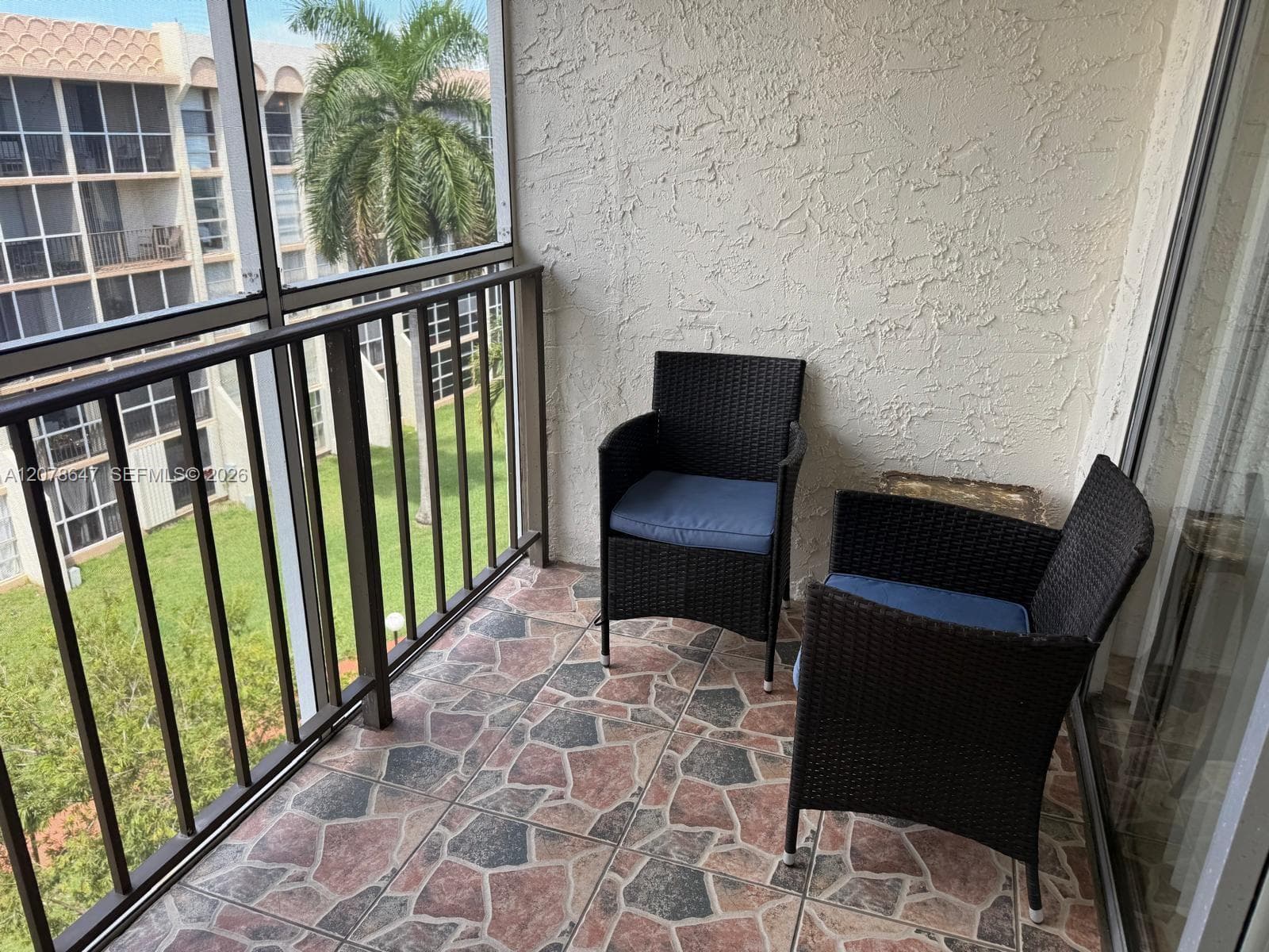 DESOTO PARK CONDO · #511 in Hallandale Beach - Photo 5