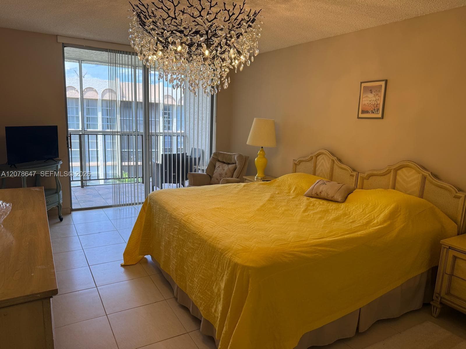 DESOTO PARK CONDO · #511 in Hallandale Beach - Photo 4